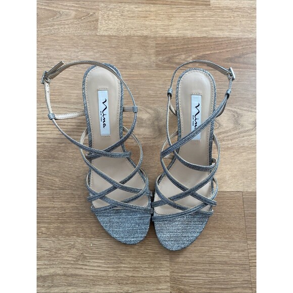 Nina Neptune Women's Silver Metallic Strappy Evening Dress Sandals Size 8M NIB - Picture 15 of 15